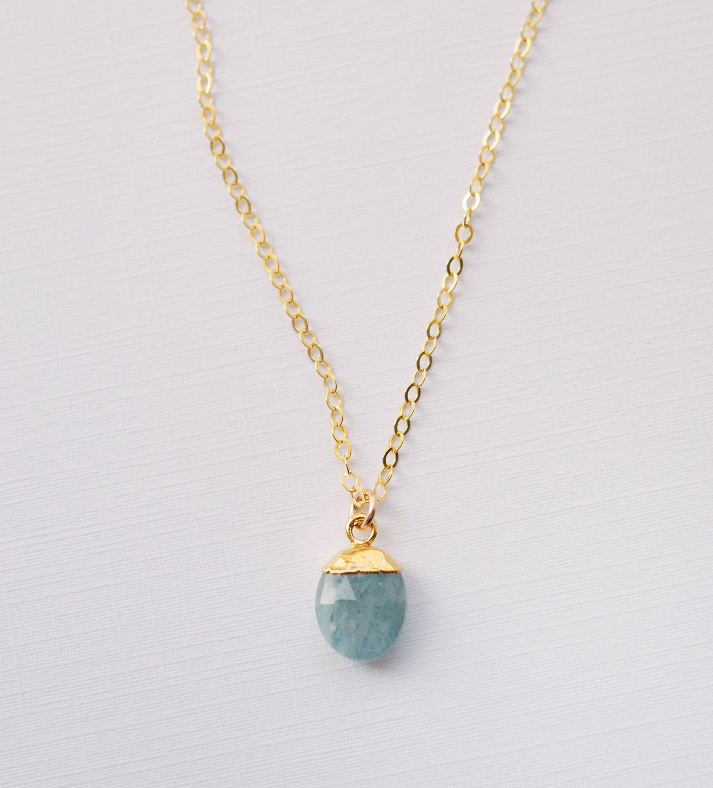 Aquamarine Pendant - Oval Collection