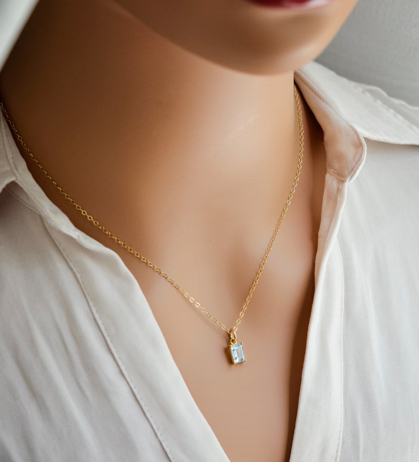 Azura Necklace - Blue Aquamarine